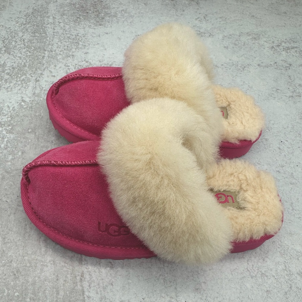 Excellent Condition Ugg Cozy II Toddler/Little Kid Pink Slippers Size 10